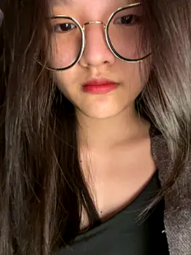 Krixxi22 online show from 10.10.25