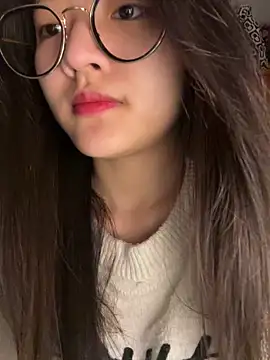 Snapshot of Krixxi22 chatting on 11.22.25 Krixxi22 online show from 11.22.25