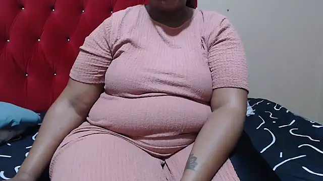 Snapshot of MIGHTYASSS chatting on 10.25.25 MIGHTYASSS online show from 10.25.25