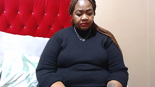 Snapshot of MIGHTYASSS chatting on 11.11.25 MIGHTYASSS online show from 11.11.25