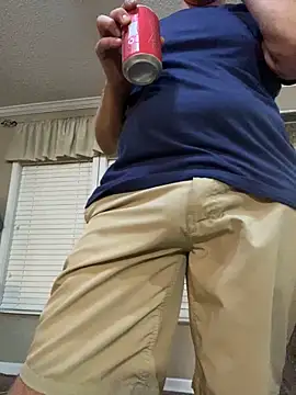 Snapshot of Realybigdill chatting on 09.13.25 Realybigdill online show from 09.13.25