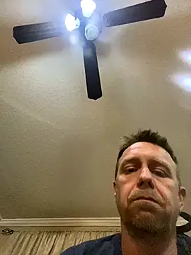 Snapshot of Realybigdill chatting on 09.15.25 Realybigdill online show from 09.15.25