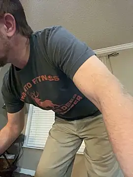 Snapshot of Realybigdill chatting on 11.15.25 Realybigdill online show from 11.15.25