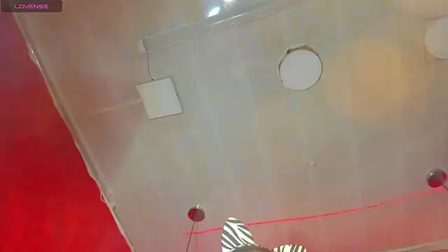 Taylor-hardcore online show from 02.14.25