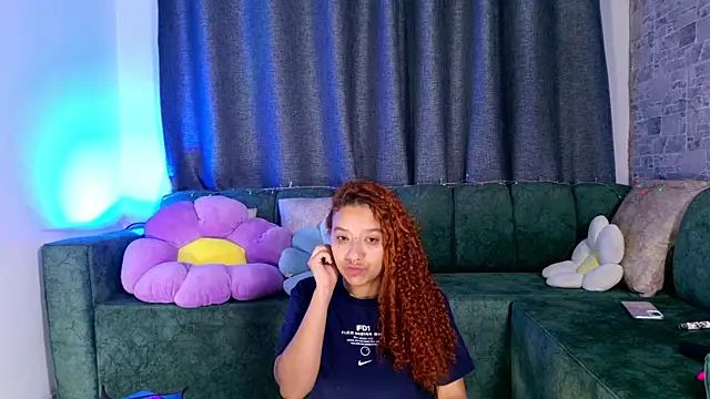 Snapshot of rubi_star chatting on 03.17.25 rubi star online show from 03.17.25