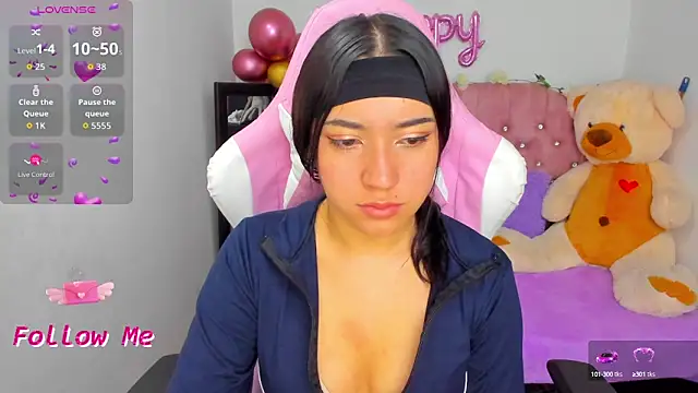 karla cute01 online show from 10.17.25