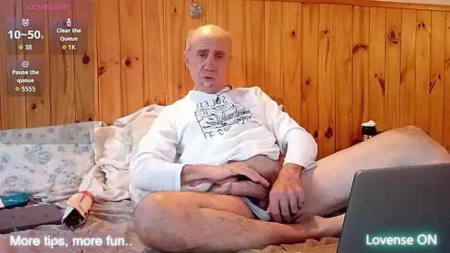 papifacu online show from 10.15.25