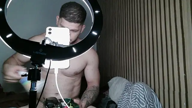 Snapshot of Dedel199 chatting on 12.23.25 Dedel199 online show from 12.23.25