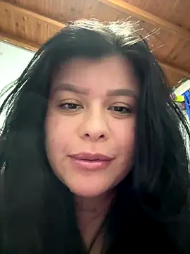 Scarlett grey1 online show from 12.18.25