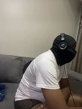 jaytee198610 online show from 04.30.26