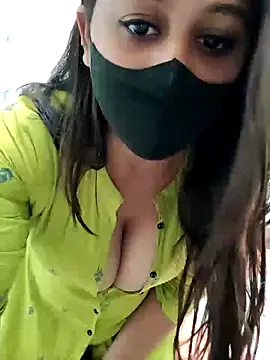 Snapshot of Natasha-143 chatting on 10.09.25 Natasha-143 online show from 10.09.25