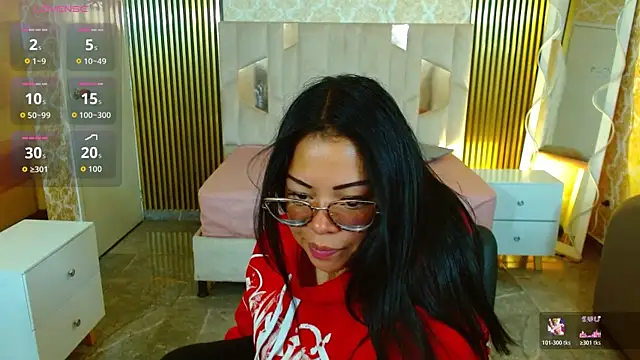 martinna tay online show from 11.24.25