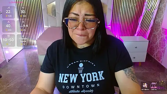 martinna tay online show from 05.24.26