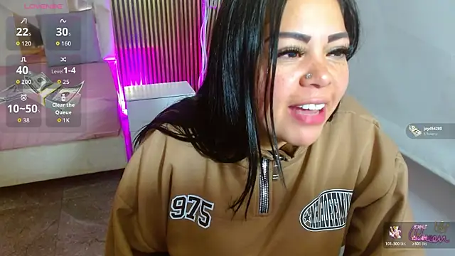 martinna tay online show from 06.08.26