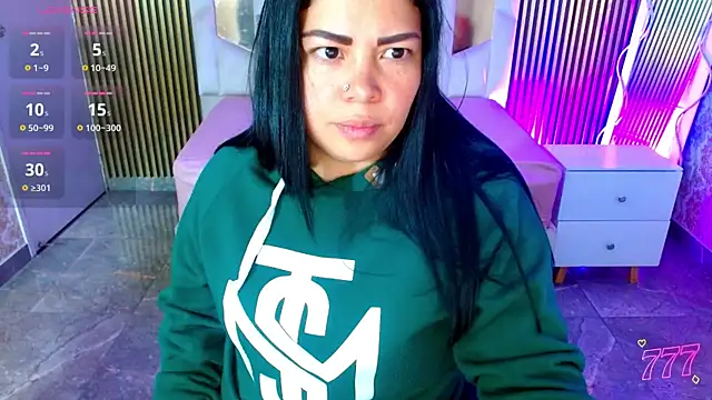 martinna tay online show from 07.20.26