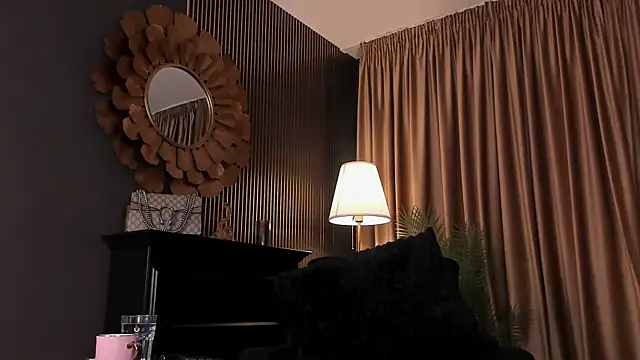 LovingBlondie online show from 07.23.26