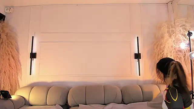 AliceHanz online show from 06.11.26