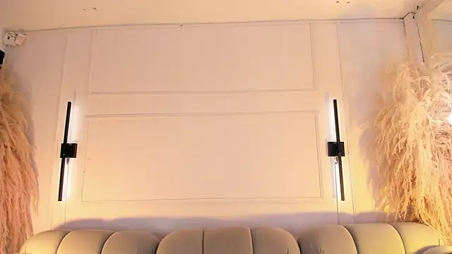AliceHanz online show from 06.12.26