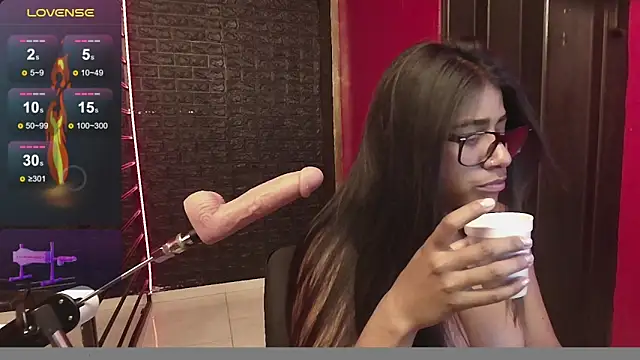 Snapshot of Rubi_boobs_ chatting on 09.23.25 Rubi boobs online show from 09.23.25