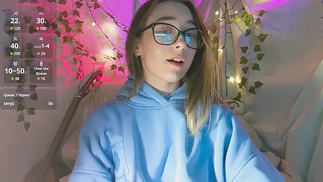 Snapshot of monlight__dana chatting on 12.09.24 monlight  dana online show from 12.09.24