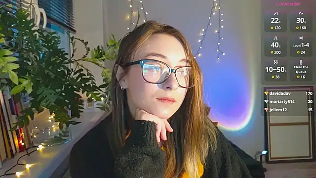 Snapshot of monlight__dana chatting on 12.26.24 monlight  dana online show from 12.26.24