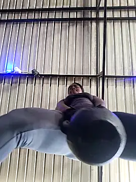 Snapshot of Berry_Bans chatting on 03.19.25 Berry Bans online show from 03.19.25