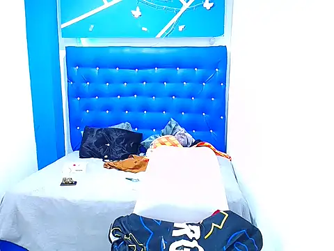 Mady Kolemam online show from 03.15.25