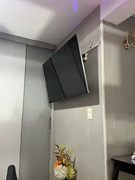 Snapshot of LARIANA_RIVERA23 chatting on 02.23.25 LARIANA RIVERA23 online show from 02.23.25