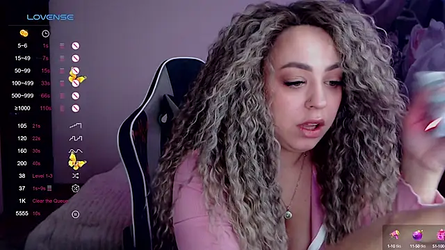  Just a queen 3 online show from 12.14.24