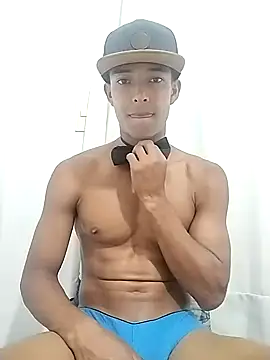 Snapshot of Demiansteven2 chatting on 02.08.25 Demiansteven2 online show from 02.08.25