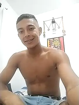 Snapshot of Demiansteven2 chatting on 02.11.25 Demiansteven2 online show from 02.11.25