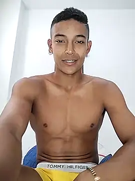 Snapshot of Demiansteven2 chatting on 02.15.25 Demiansteven2 online show from 02.15.25