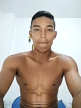 Snapshot of Demiansteven2 chatting on 02.19.25 Demiansteven2 online show from 02.19.25