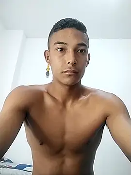 Snapshot of Demiansteven2 chatting on 03.14.25 Demiansteven2 online show from 03.14.25