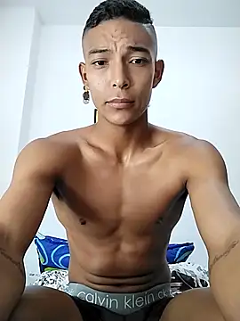 Snapshot of Demiansteven2 chatting on 03.20.25 Demiansteven2 online show from 03.20.25