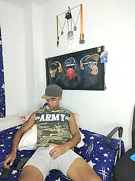 Snapshot of Demiansteven2 chatting on 07.23.26 Demiansteven2 online show from 07.23.26