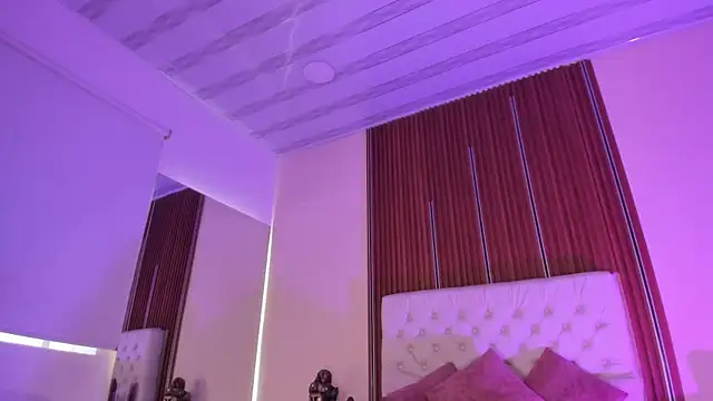 sweetty paulina online show from 04.27.26