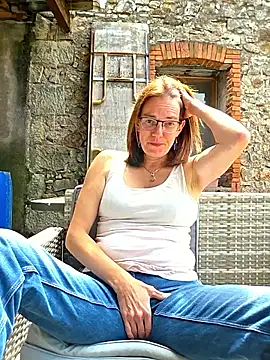 SpiceLea online show from 05.07.26