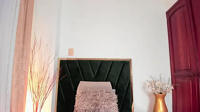 AlissaNix online show from 02.27.25