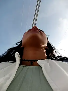  andrea30 online show from 10.15.25