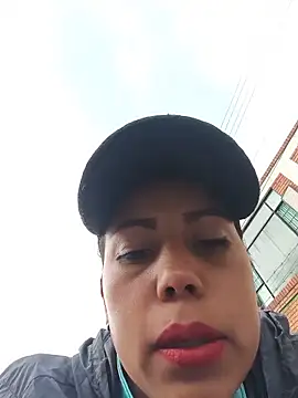  andrea30 online show from 05.21.26