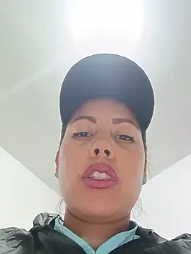  andrea30 online show from 06.17.26