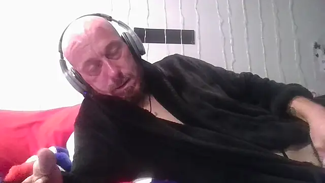 Snapshot of deepinnnnn chatting on 07.18.26 deepinnnnn online show from 07.18.26