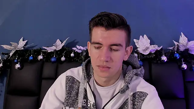 MikaelSlow online show from 11.28.25