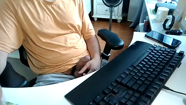 big-pig online show from 06.30.26