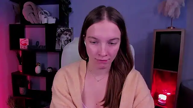 Snapshot of kenzie_x chatting on 01.14.25 kenzie x online show from 01.14.25