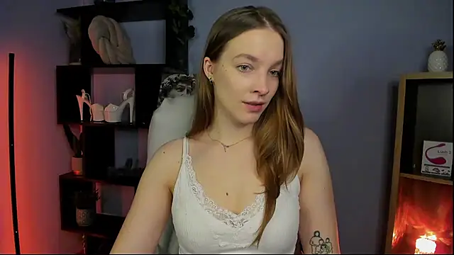 Snapshot of kenzie_x chatting on 01.25.25 kenzie x online show from 01.25.25