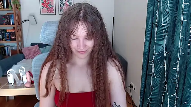 Snapshot of kenzie_x chatting on 06.26.26 kenzie x online show from 06.26.26