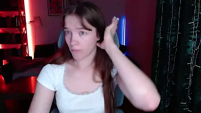 Snapshot of kenzie_x chatting on 07.21.26 kenzie x online show from 07.21.26