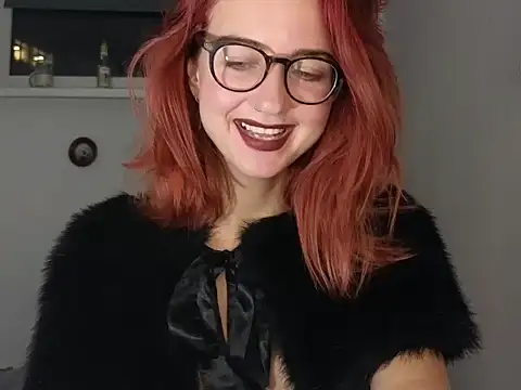 Snapshot of TatianaRomanov chatting on 09.23.25 TatianaRomanov online show from 09.23.25